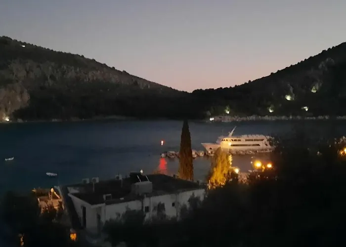 Διαμέρισμα Magical Sea View
